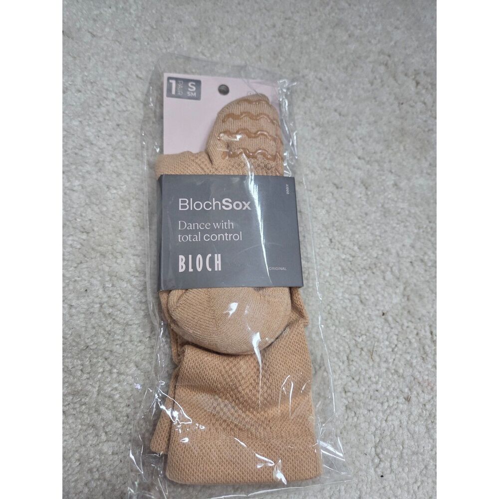 Bloch Women's Blochsox Original Dance Socks – Tan – Size S Fits Shoe 5.5 - 7
